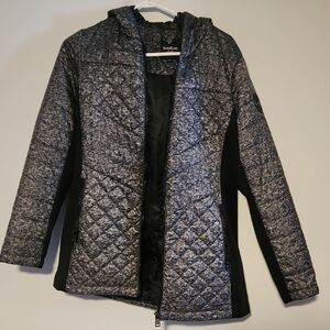 Bebe Women's Black and Gray Quilted Puffer Hoody Jacket